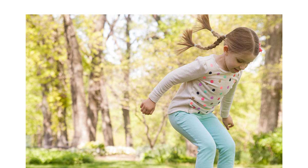 2-in-1 Musical Jump 'n Toss
