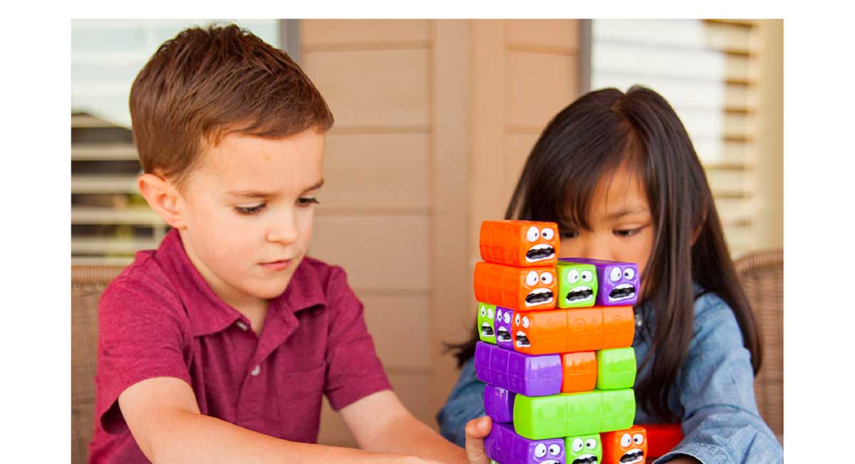 Push 'n Pull Worm Tower