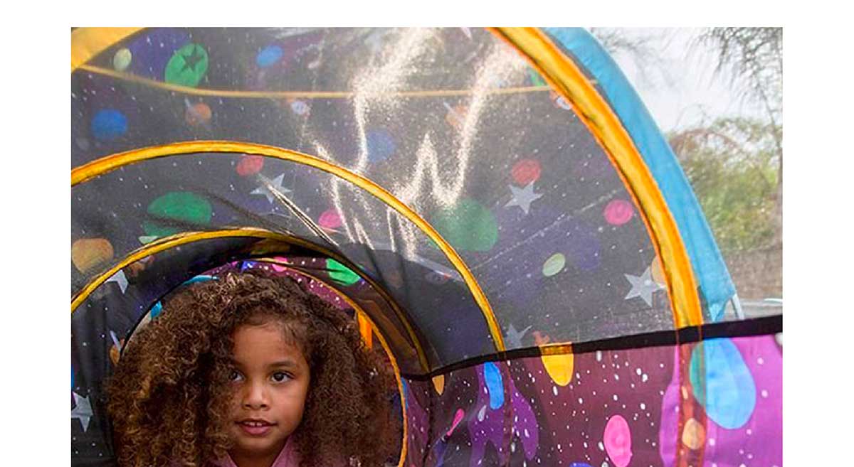 Galaxy 6ft Tunnel with Glow in the Dark Stars