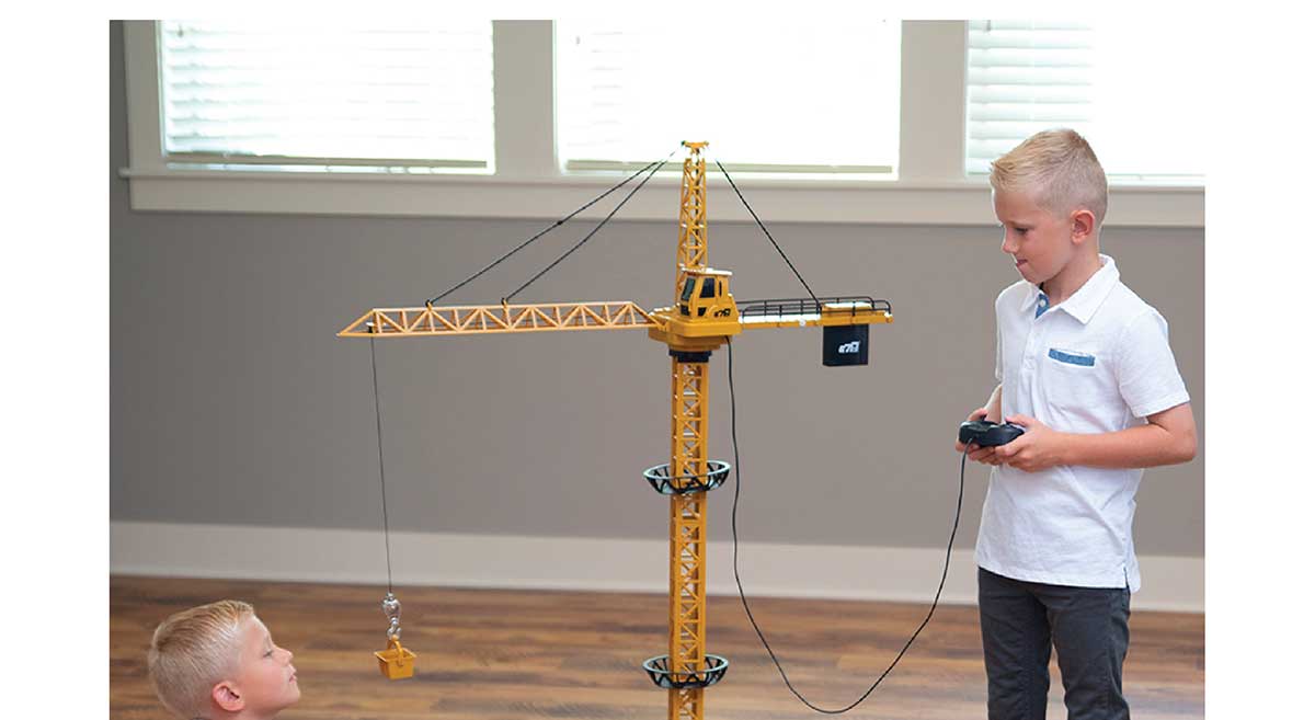 Super Deluxe RC Crane