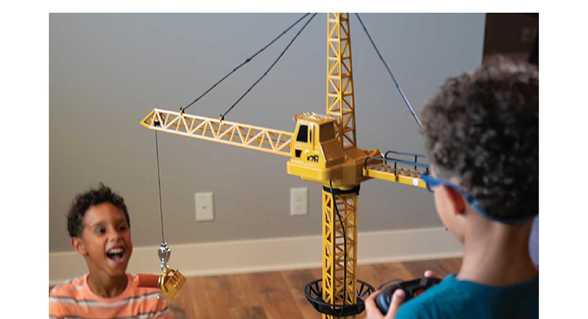 Super Deluxe RC Crane