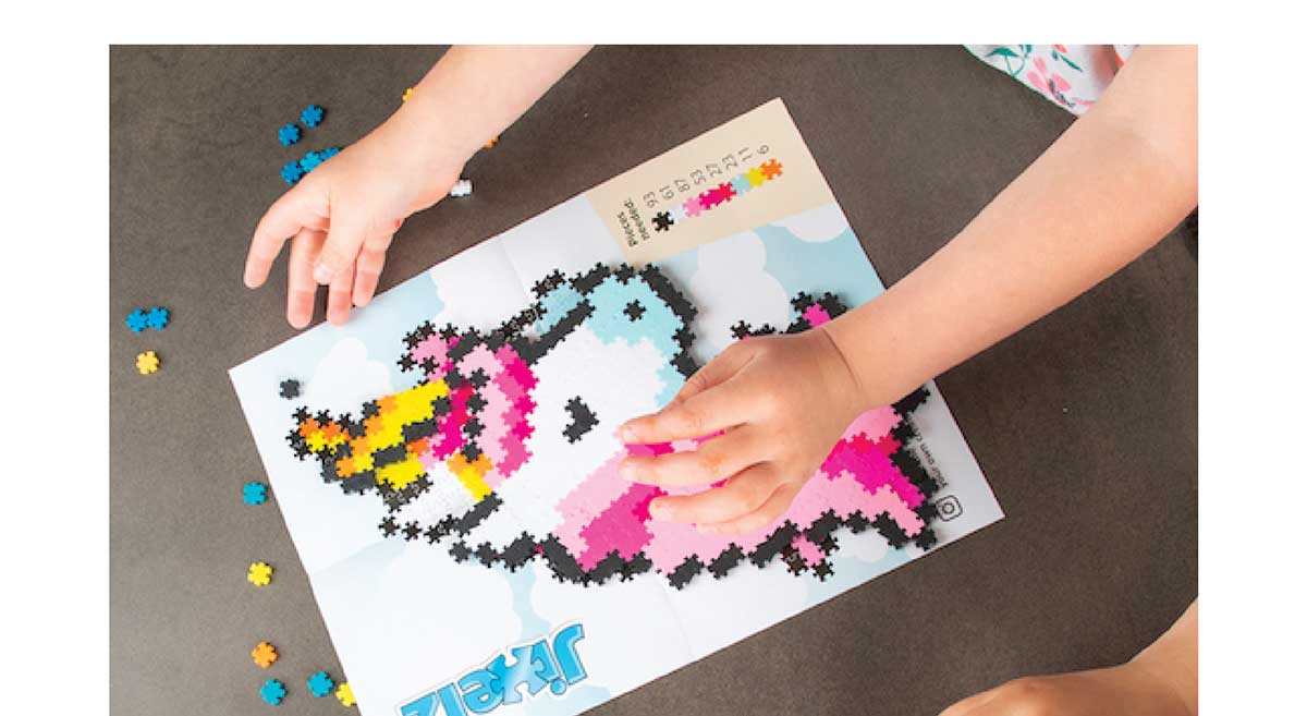 Jixelz 700pc Set - Fantasy Friends