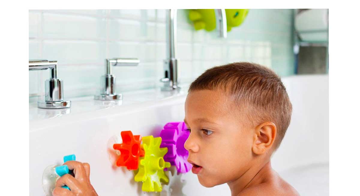 Boon Cogs Water Gear Bath Toy