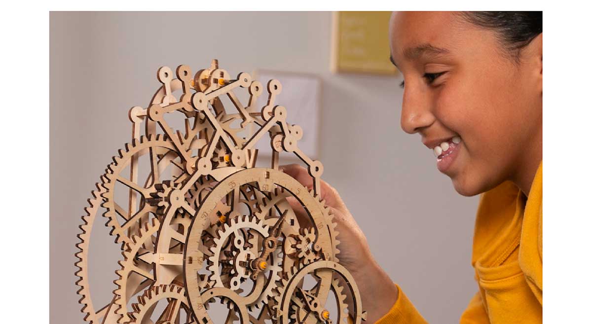 PuzzleGears: Precision Clock