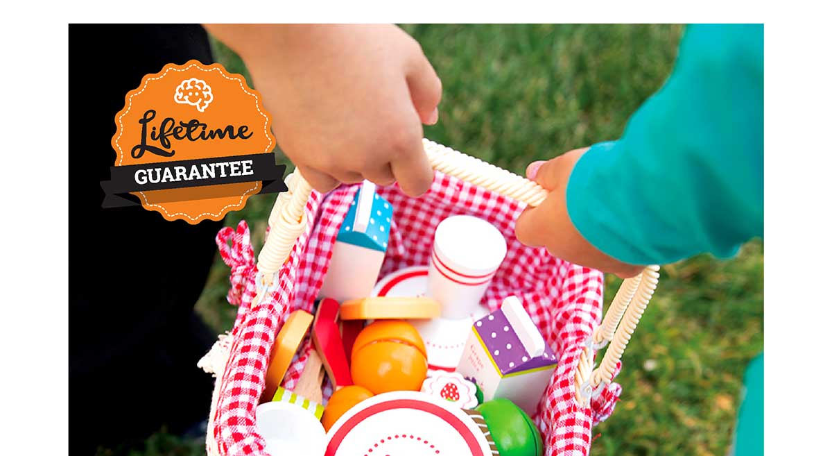 27 Piece Picnic Basket Playset