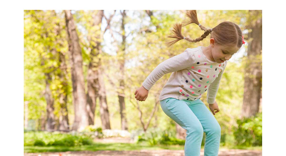 2-in-1 Musical Jump 'n Toss