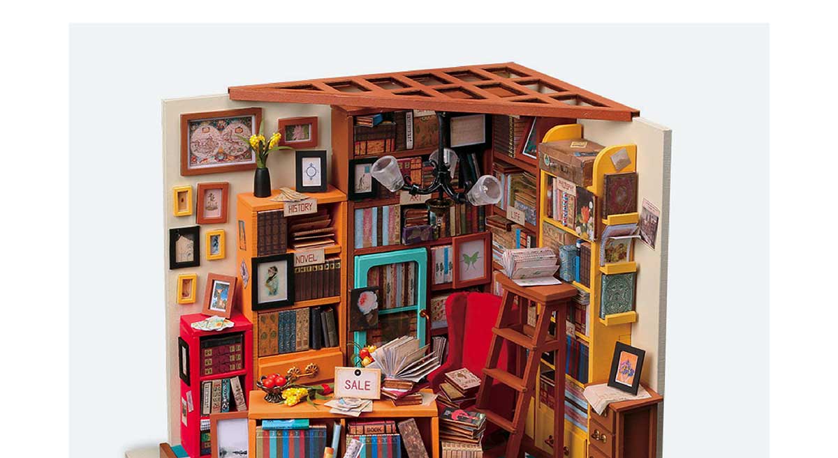 DIY Miniature Model Kit: Harper’s Library