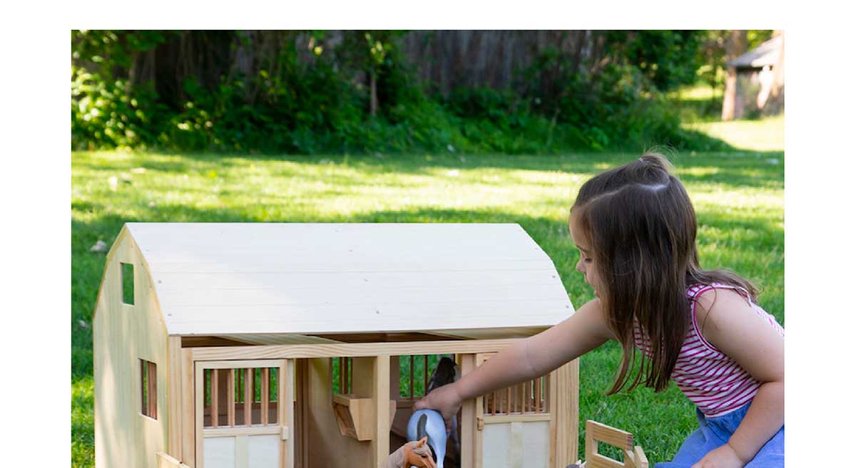 Countryside Stable & Corral