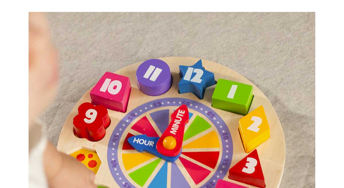 What Time Is It? Glow-In-The-Dark Clock Puzzle