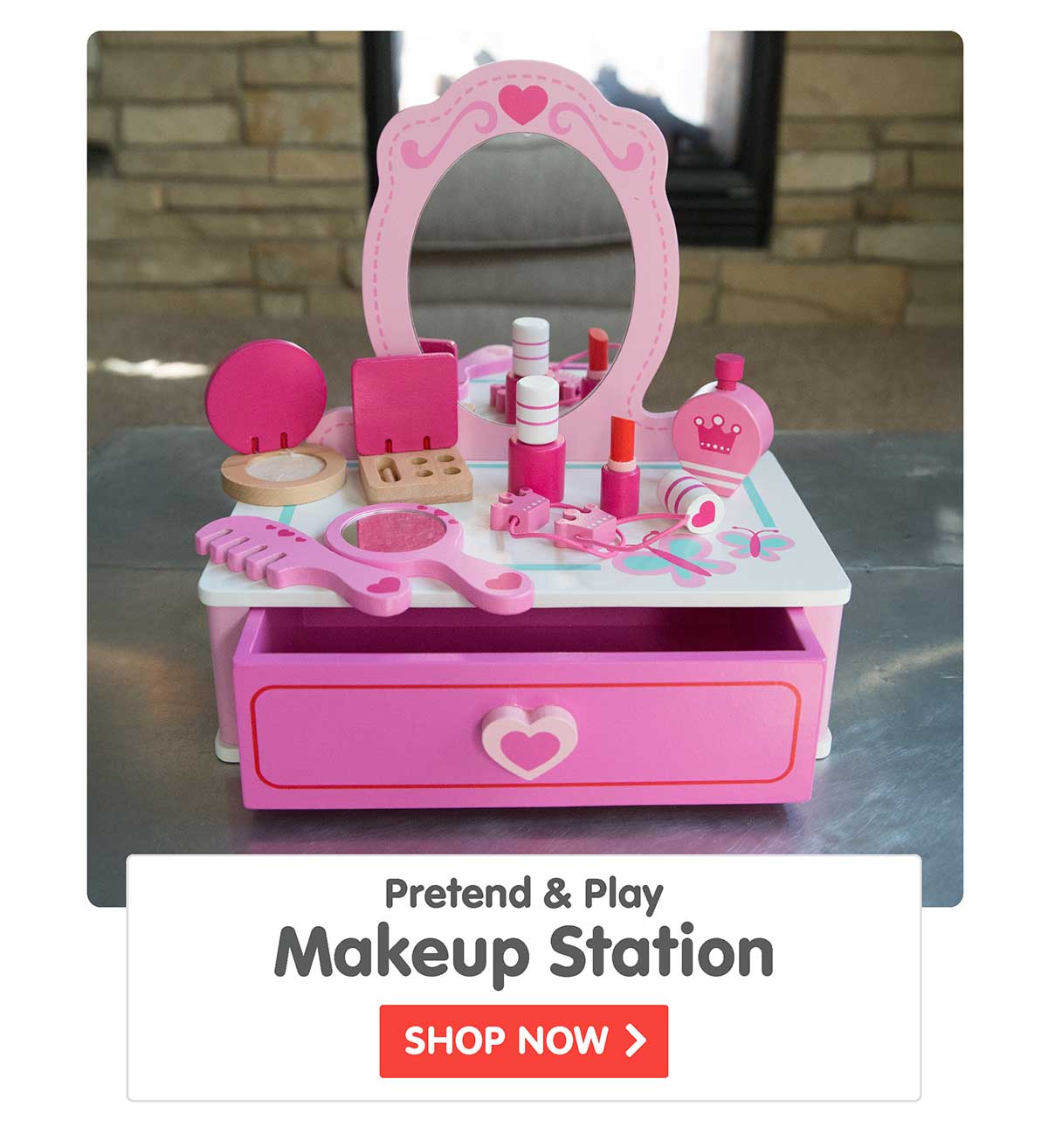 Pretend & Play Makeup Station