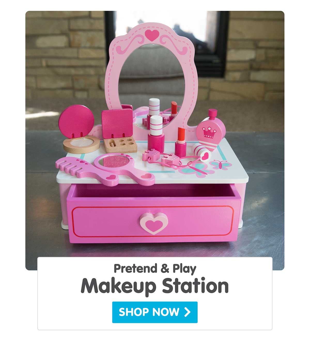 Pretend & Play Makeup Station